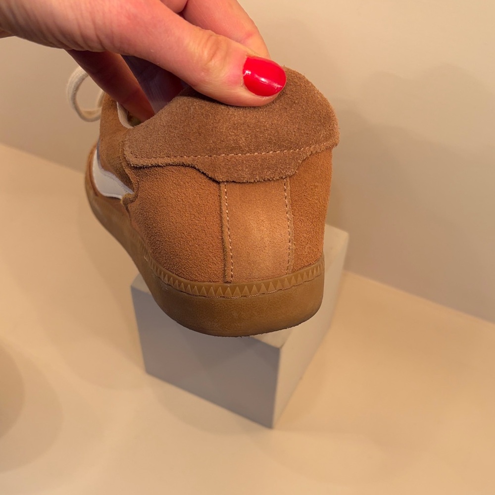 Dolce Vita Tan Suede Women's Sneakers 7.5 - Picture 6 of 7